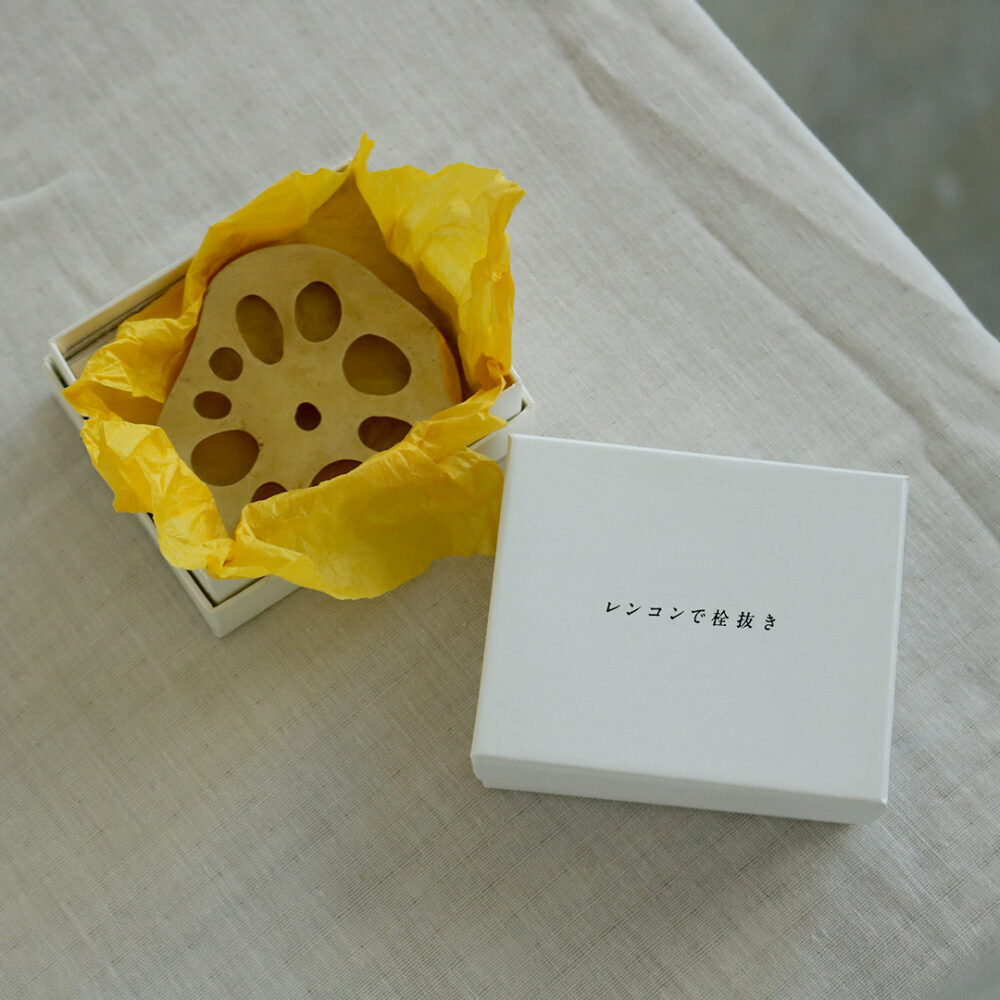 Cut piece ”レンコンで栓抜き” | Studio Citta Furniture